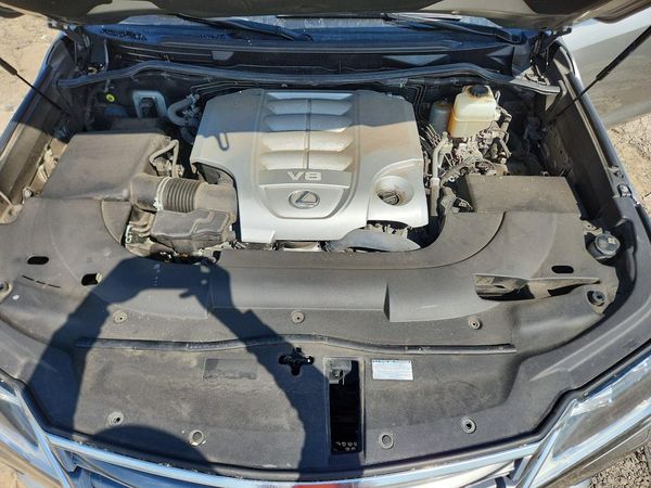 2017 LEXUS LX 570