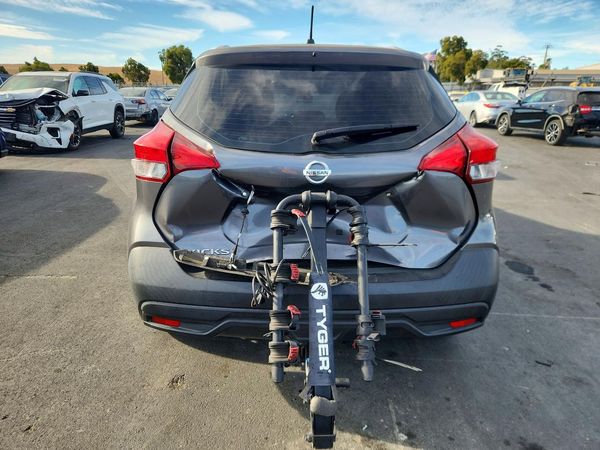 2019 NISSAN KICKS