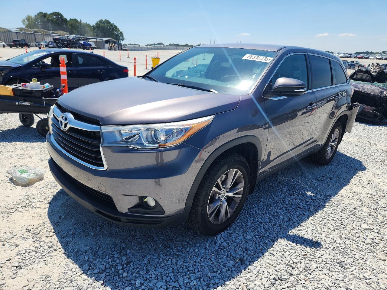 2015 TOYOTA HIGHLANDER