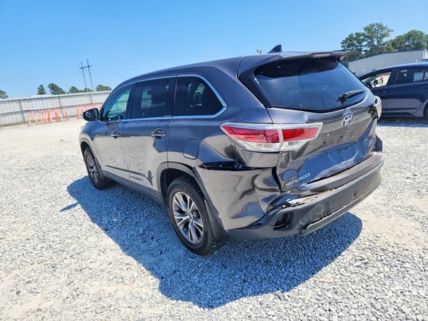 2015 TOYOTA HIGHLANDER