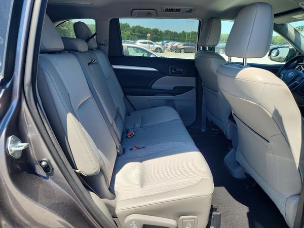 2015 TOYOTA HIGHLANDER