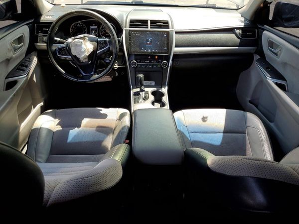 2015 TOYOTA CAMRY