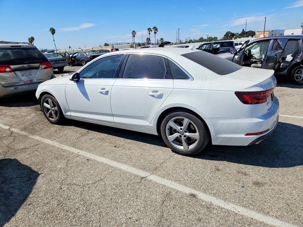 2019 AUDI A4 Premium, Titanium