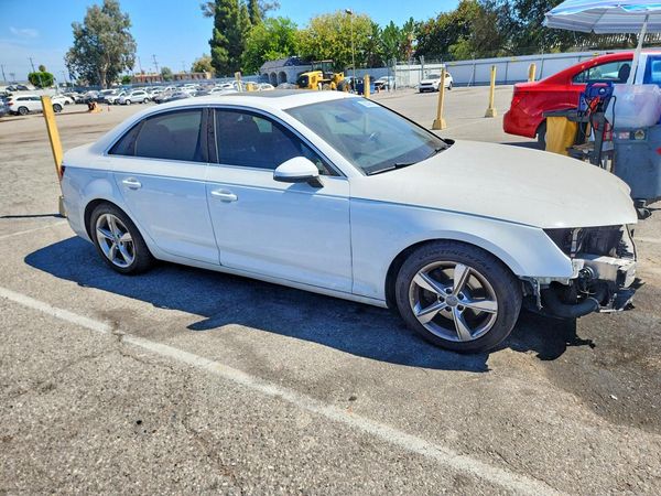2019 AUDI A4 Premium, Titanium