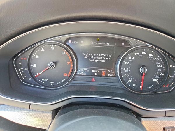 2019 AUDI A4 Premium, Titanium