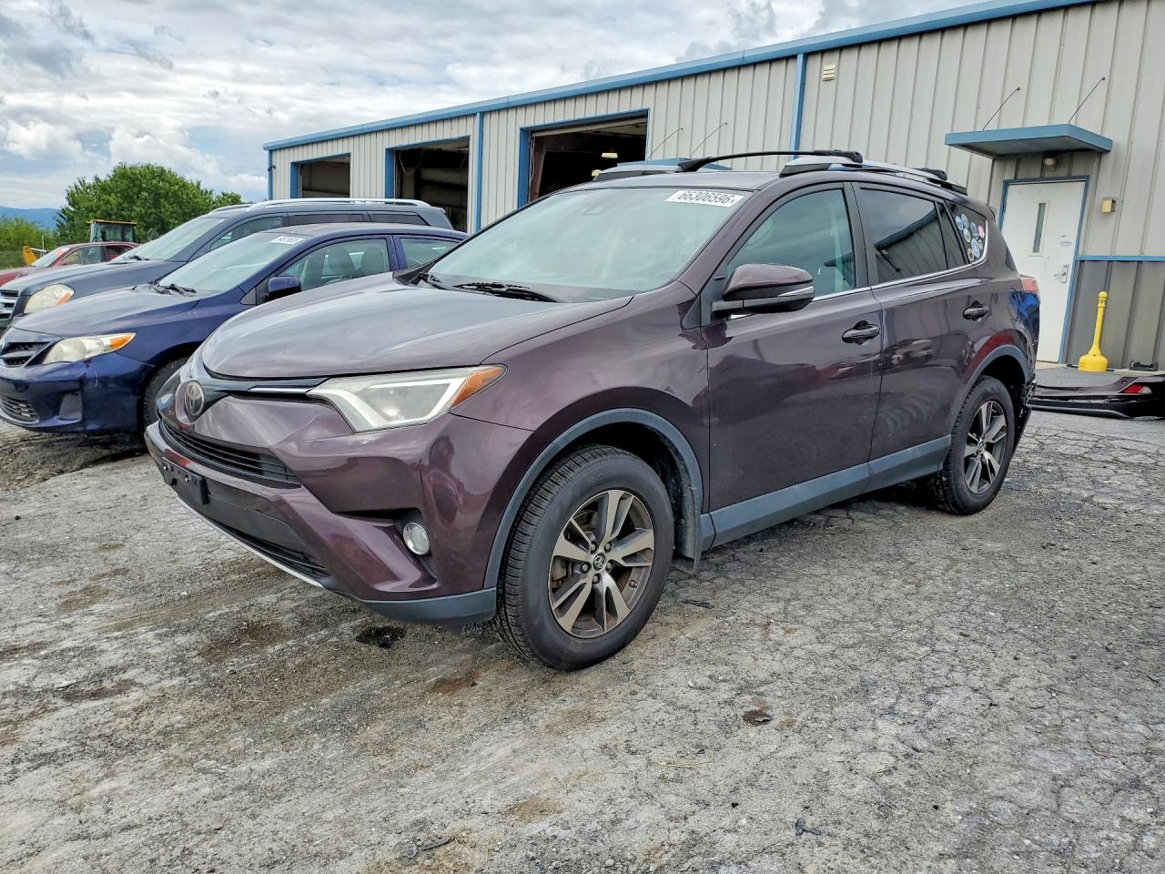 2018 TOYOTA RAV4 Adventure/XLE