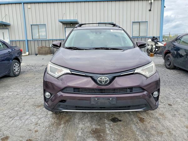 2018 TOYOTA RAV4 Adventure/XLE