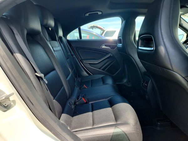 2015 MERCEDES-BENZ CLA