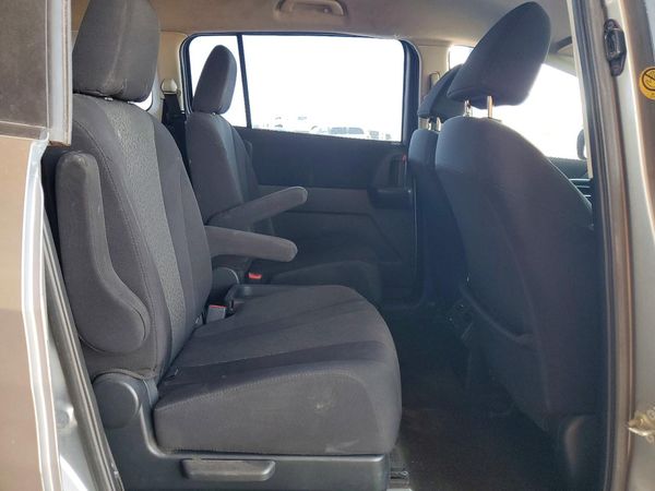 2012 MAZDA 5 Sport/GX