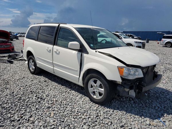 2012 DODGE GRAND CARAVAN SXT