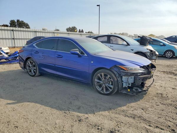 2020 LEXUS ES