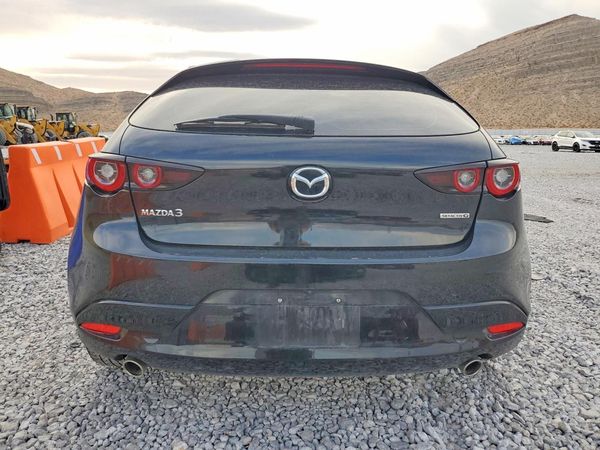2024 MAZDA 3 Preferred Package