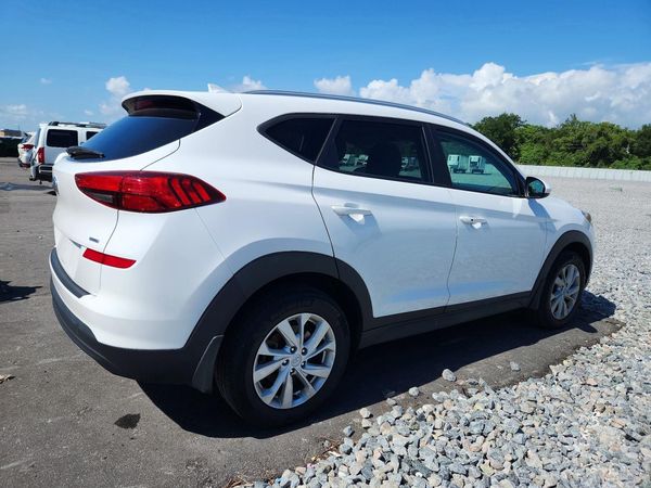 2020 HYUNDAI TUCSON