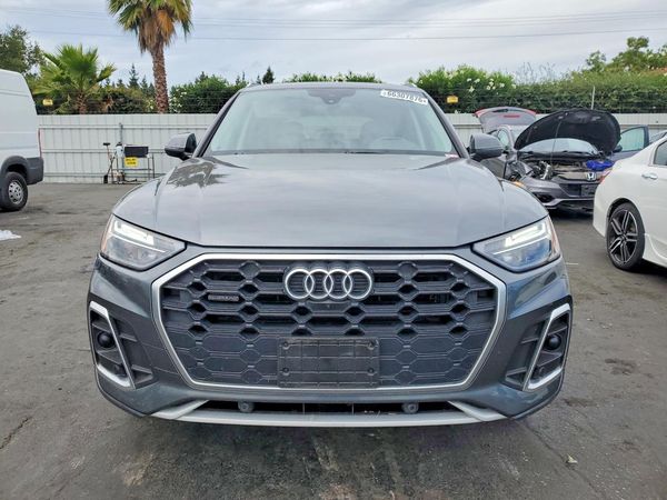 2022 AUDI Q5