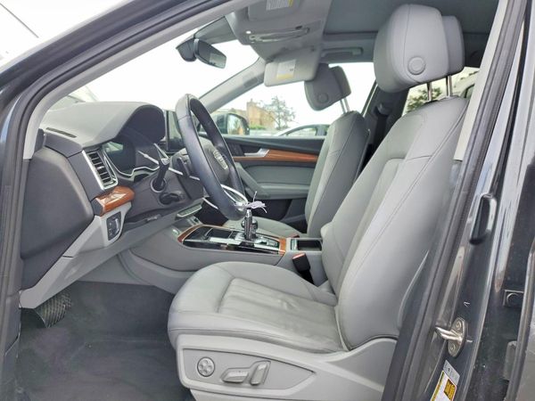 2022 AUDI Q5