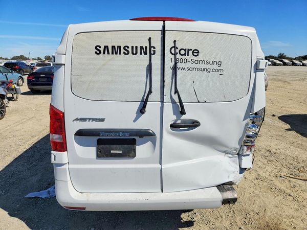 2020 MERCEDES-BENZ METRIS