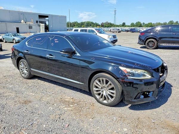 2015 LEXUS LS 460