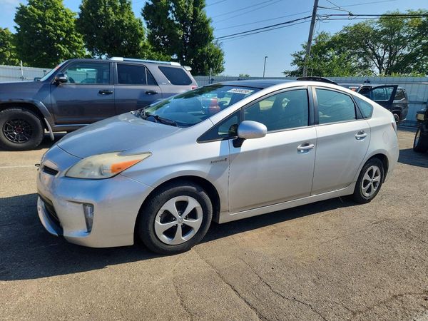 2012 TOYOTA PRIUS