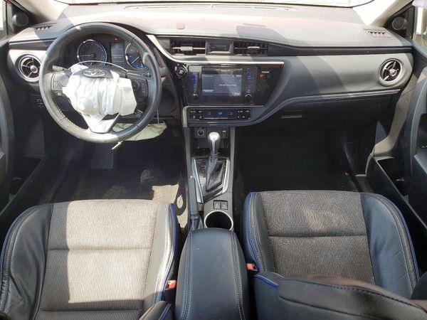 2017 TOYOTA COROLLA