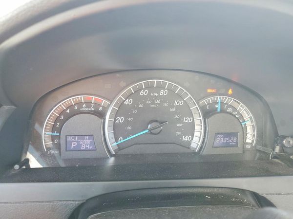 2014 TOYOTA CAMRY