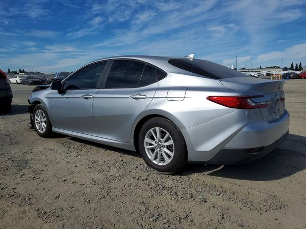 2026 TOYOTA CAMRY