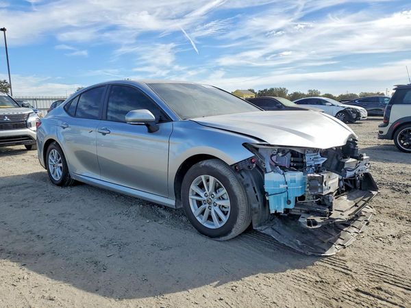 2026 TOYOTA CAMRY