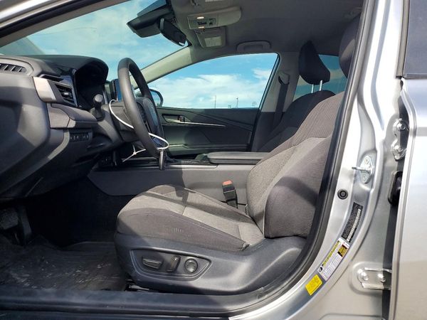 2026 TOYOTA CAMRY