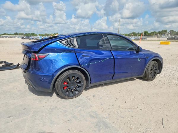 2020 TESLA MODEL Y