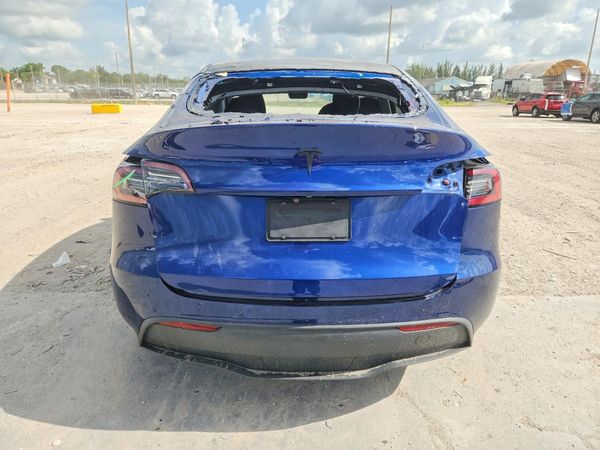 2020 TESLA MODEL Y