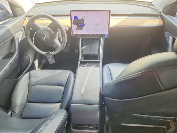 2020 TESLA MODEL Y