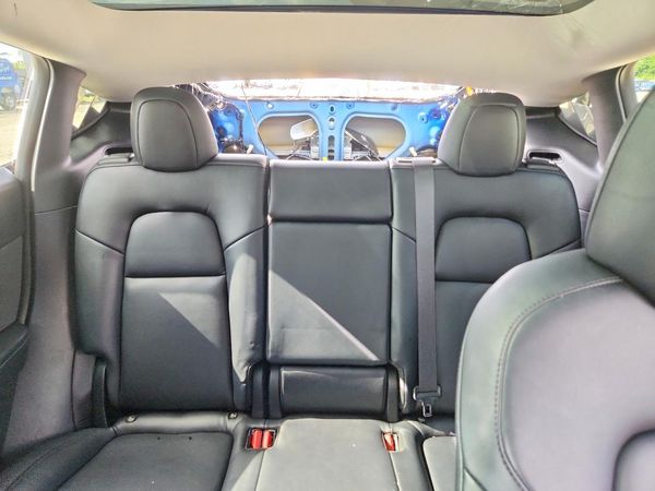 2020 TESLA MODEL Y
