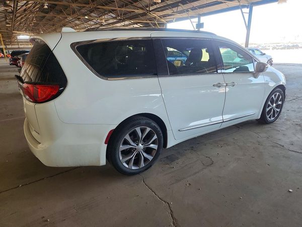 2018 CHRYSLER PACIFICA