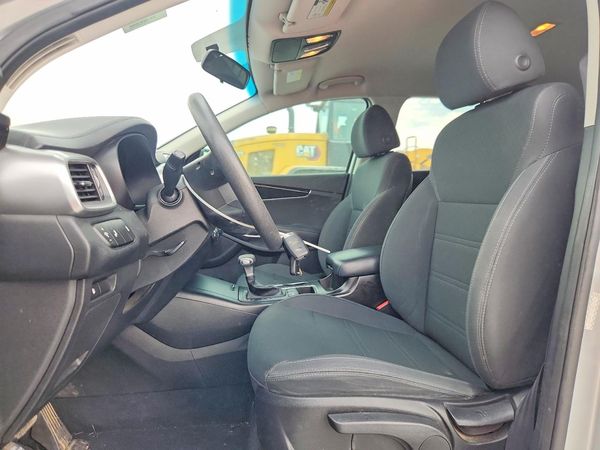 2020 KIA SORENTO L, LX, S