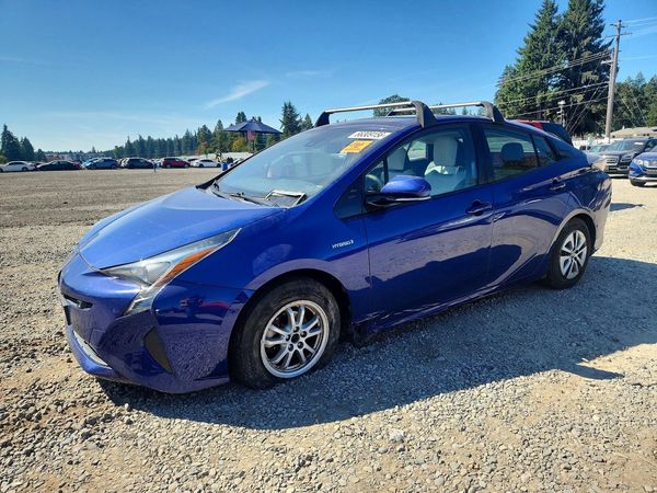 2017 TOYOTA PRIUS