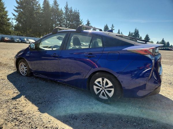 2017 TOYOTA PRIUS