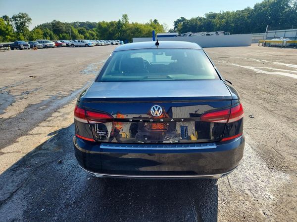 2021 VOLKSWAGEN PASSAT