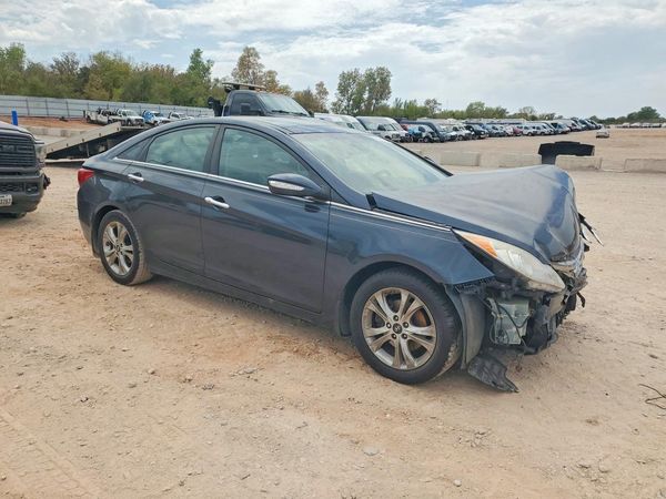 2012 HYUNDAI SONATA Middle level