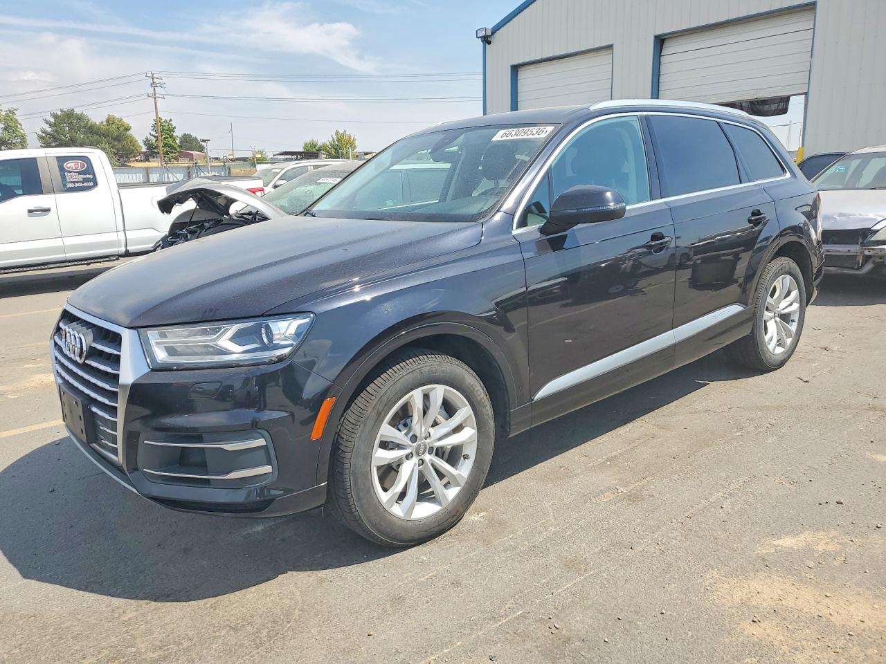 2018 AUDI Q7 quattro Premium Plus