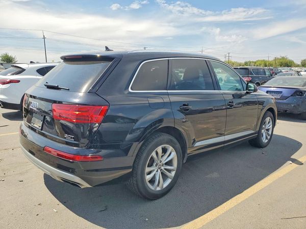 2018 AUDI Q7 quattro Premium Plus