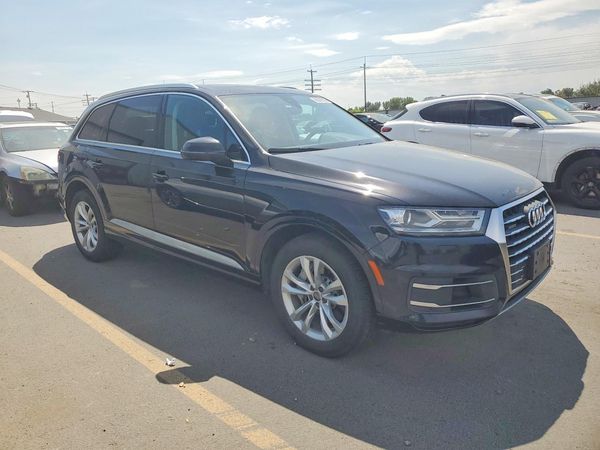 2018 AUDI Q7 quattro Premium Plus