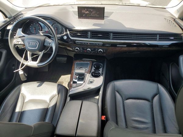 2018 AUDI Q7 quattro Premium Plus