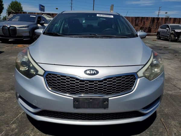 2015 KIA FORTE GL(Middle-low grade)