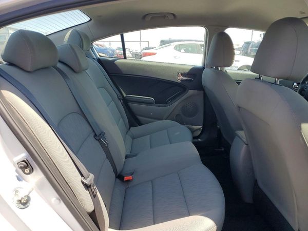 2015 KIA FORTE GL(Middle-low grade)