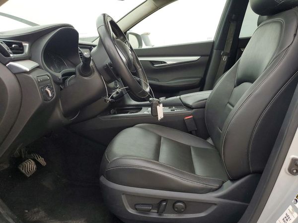 2021 INFINITI QX50 Luxe — DENT