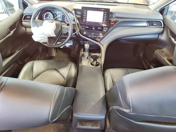 2021 TOYOTA CAMRY