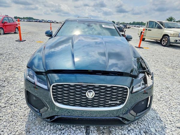 2024 JAGUAR XF