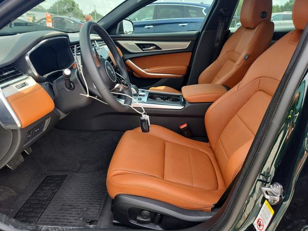 2024 JAGUAR XF
