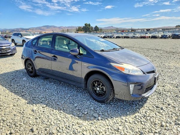 2012 TOYOTA PRIUS