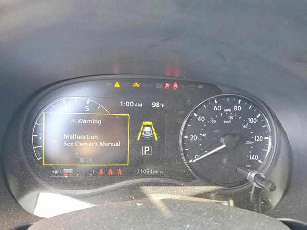 2021 NISSAN KICKS