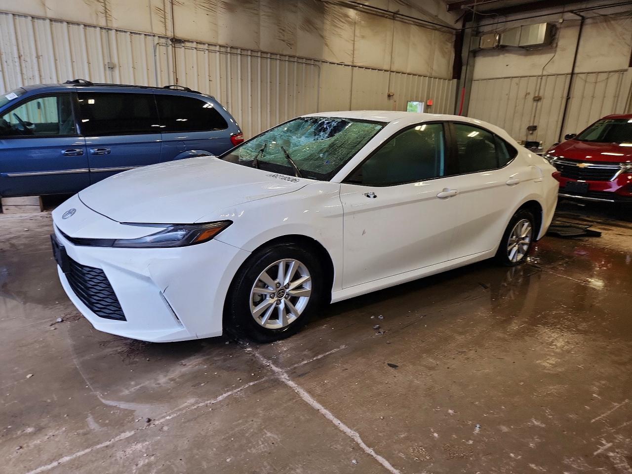 2025 TOYOTA CAMRY